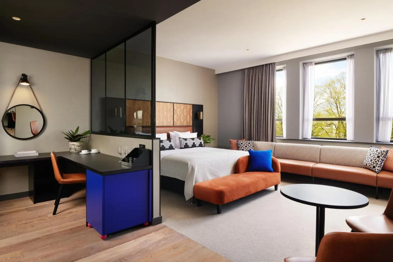 Club Deluxe Room